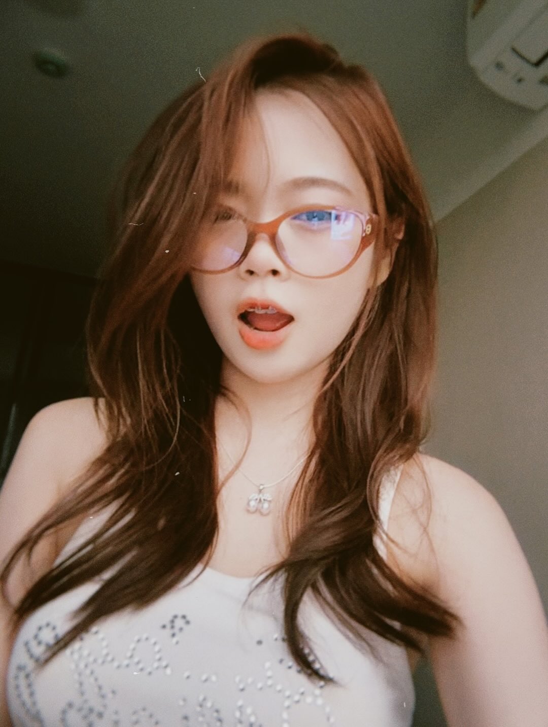 Chanaa2002 น้องณชา Onlyfans สาวหมวย ตัวเล็ก น่ารัก 30